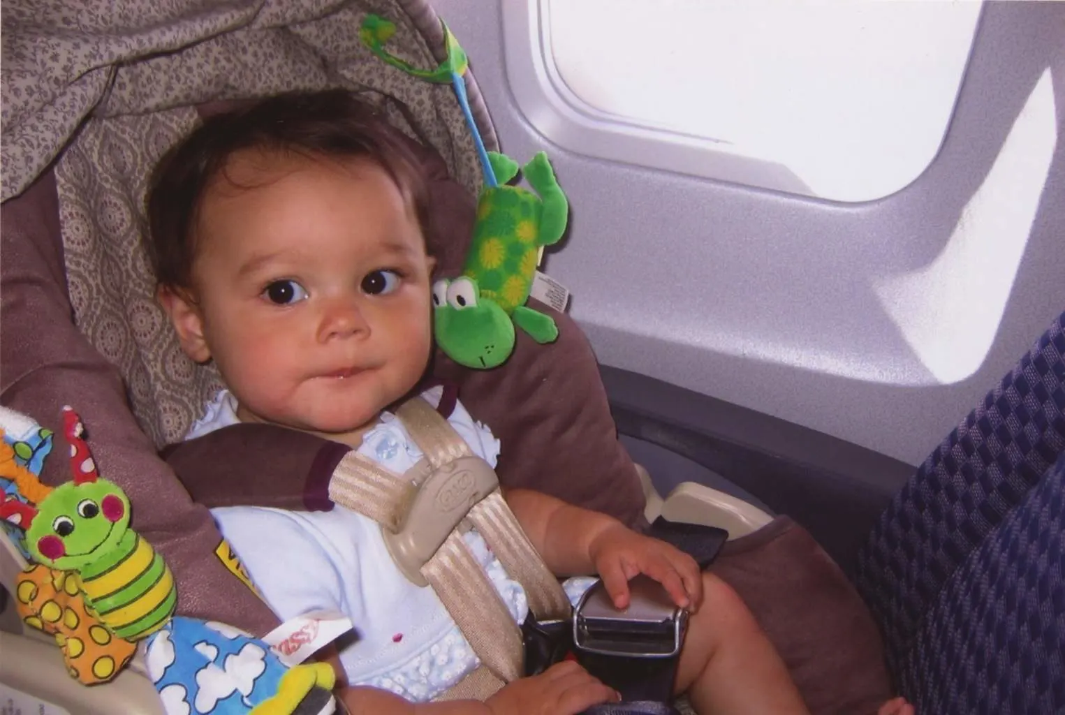Travel expert Debra Schroeder shares tips on flying with a baby or toddler to keep your sanity and avoid irritating other passengers. https://www.travelingwellforless.com