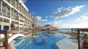 Using Hyatt Points to stay at all-inclusive hotels hyatt zilara cancun