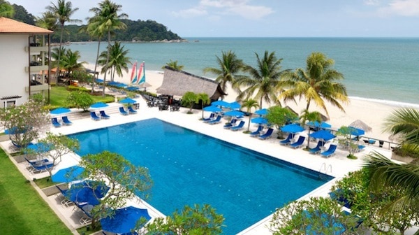 24,000 Hyatt points gets you 4 nights