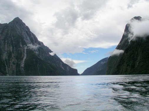 Sunday Someday Fiordland National Park Milford Sound Traveling Well For Less