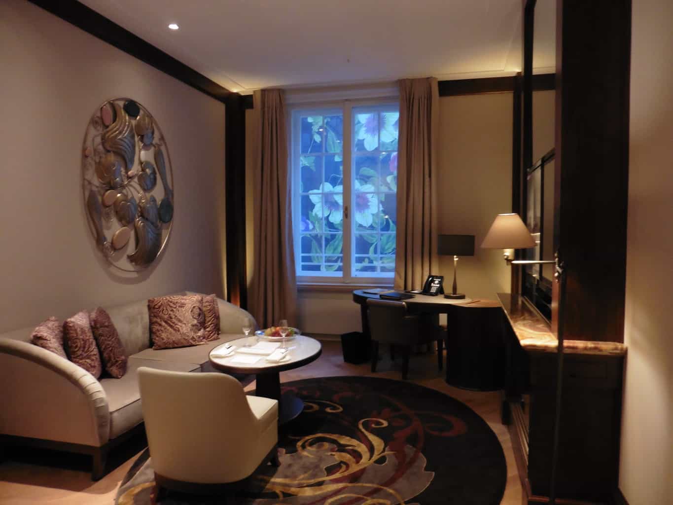 New Hyatt Diamond Benefits Added Traveling Well For Less