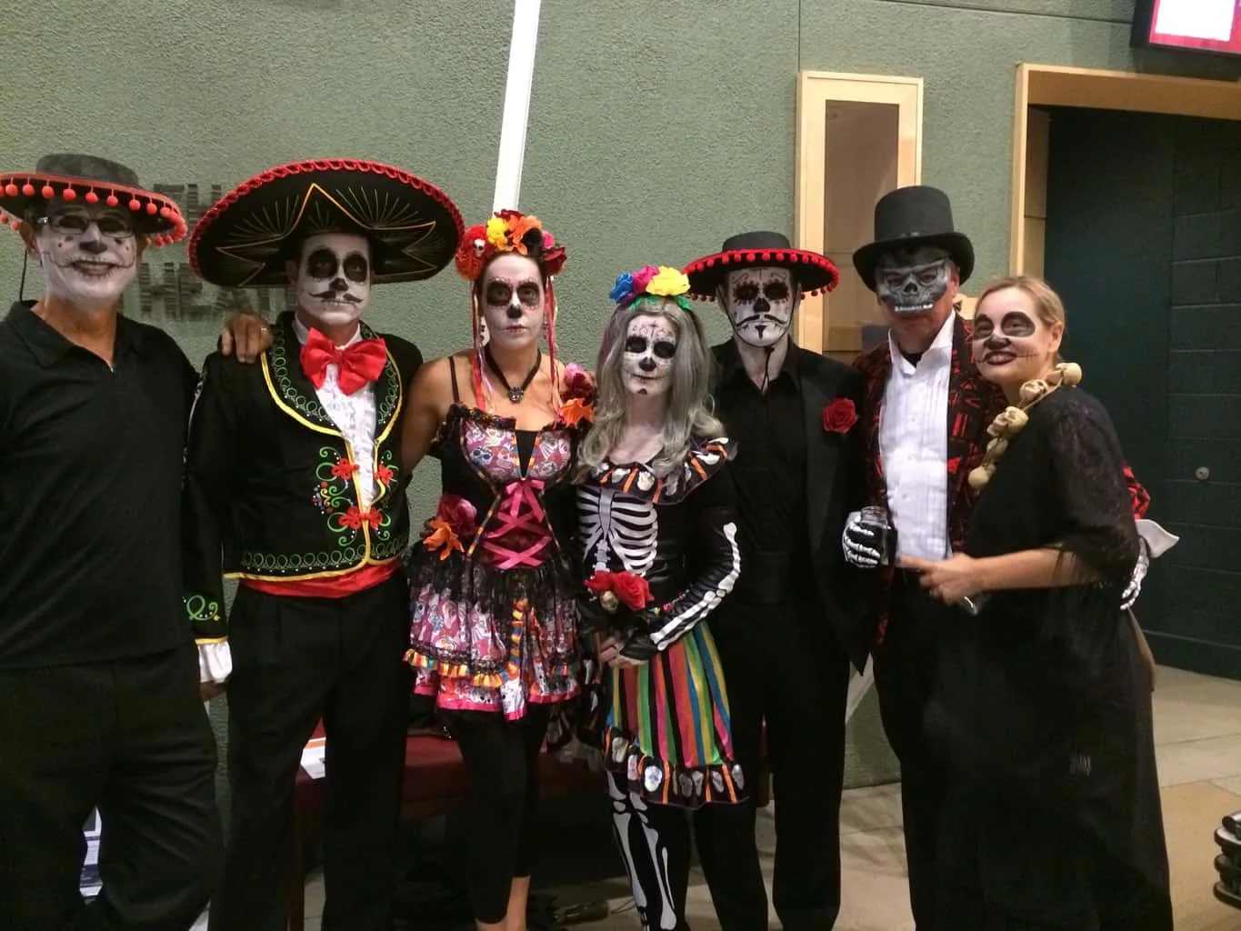 Pleasanton Halloween Brew Crawl, Dia de los Muertos, Traveling Well For Less