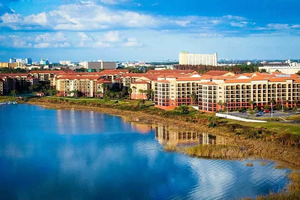 Westgate Lakes Resort, Orlando Floria, free vacations for military families, Traveling Well For Less