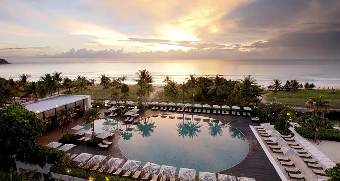 85,000 points gets you 4 nights at the Hilton Phuket Arcadia Resort and Spa, amex surpass 85,000 point, Traveling Well For Less