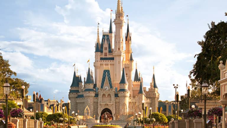 How to Eat for Free at Disney World