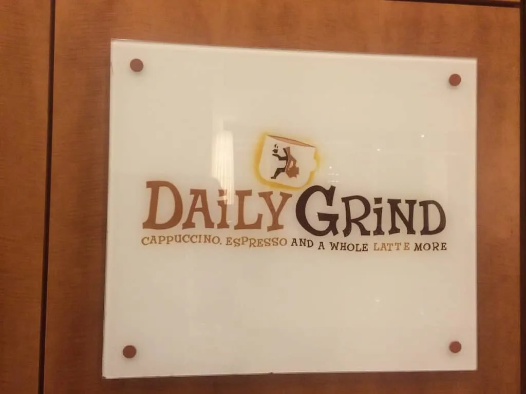 You can buy snacks, sandwiches, soup, drinks, and coffee at the Daily Grind in the Hyatt Regency McCormick Place. TravelingWellForLess.com