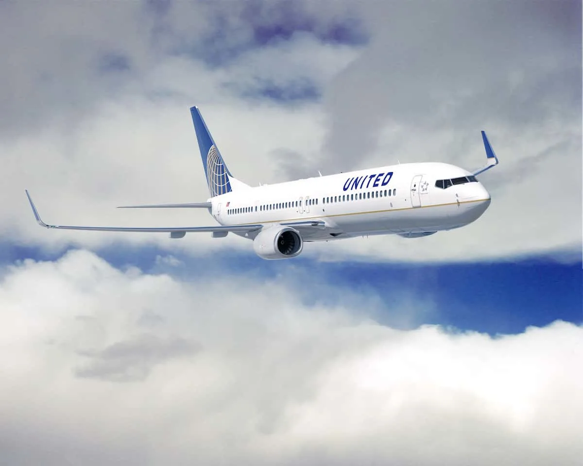 Get 5,000 United Airlines miles and elite status by joining the MileagePlus Dining program. TravelingWellForLess.com