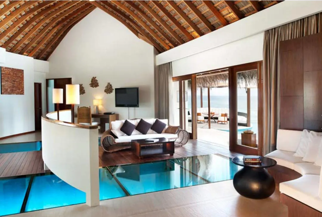 W Maldives WOW Ocean Haven Living Room. TravelingWellForLess.com