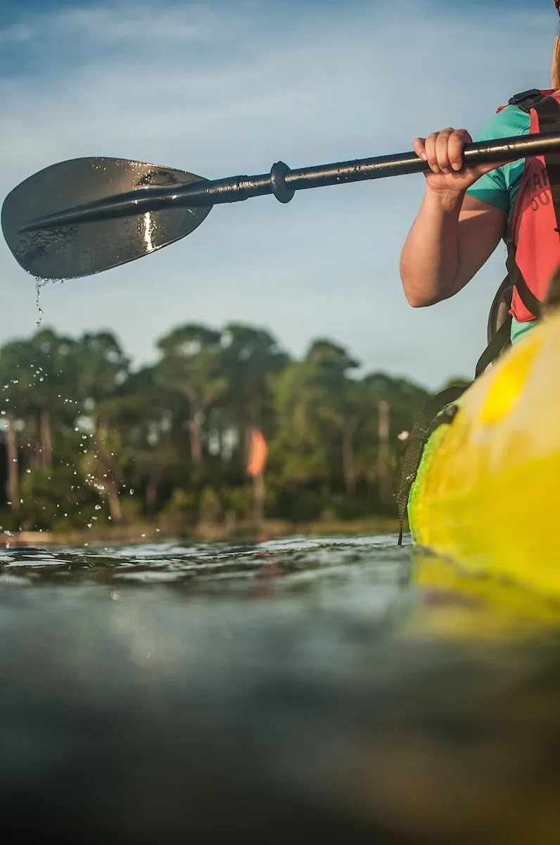 Go kayaking when you visit Gulf County Florida and Port St. Joe for an Inexpensive family friendly Florida beach vacation. #ad #GCFLnofilter