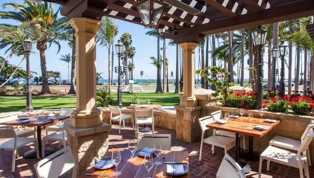 | Where to stay in Santa Barbara | Santa Barbara beachfront hotel | California | American Riveria | www.TravelingWellForLess.com