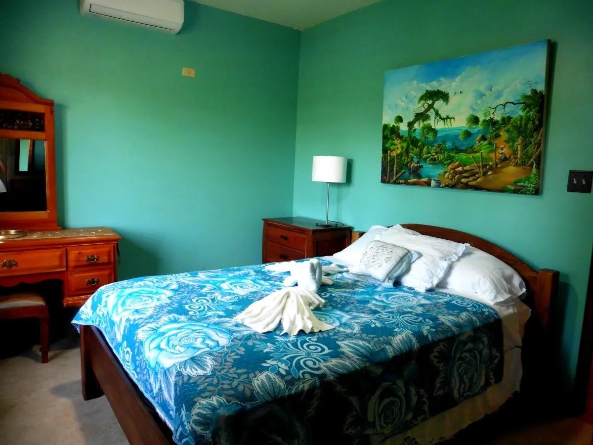 Aliana's San Ignacio, Belize | Airbnb | Central America