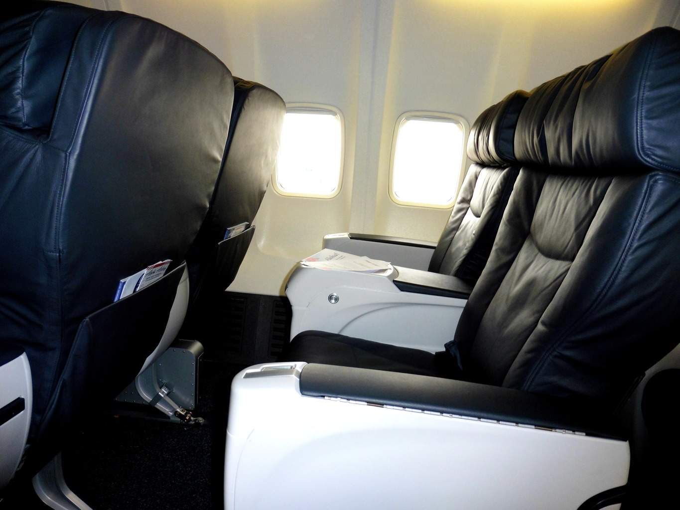 First Class on Alaska Airlines to Hawaii for $5.60. Travel hack a trip to Hawaii. | travel hacking | TravelingWellForLess.com