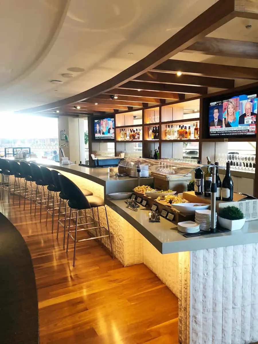 Bar and cheese and wine station at Star Alliance Business Class Lounge LAX