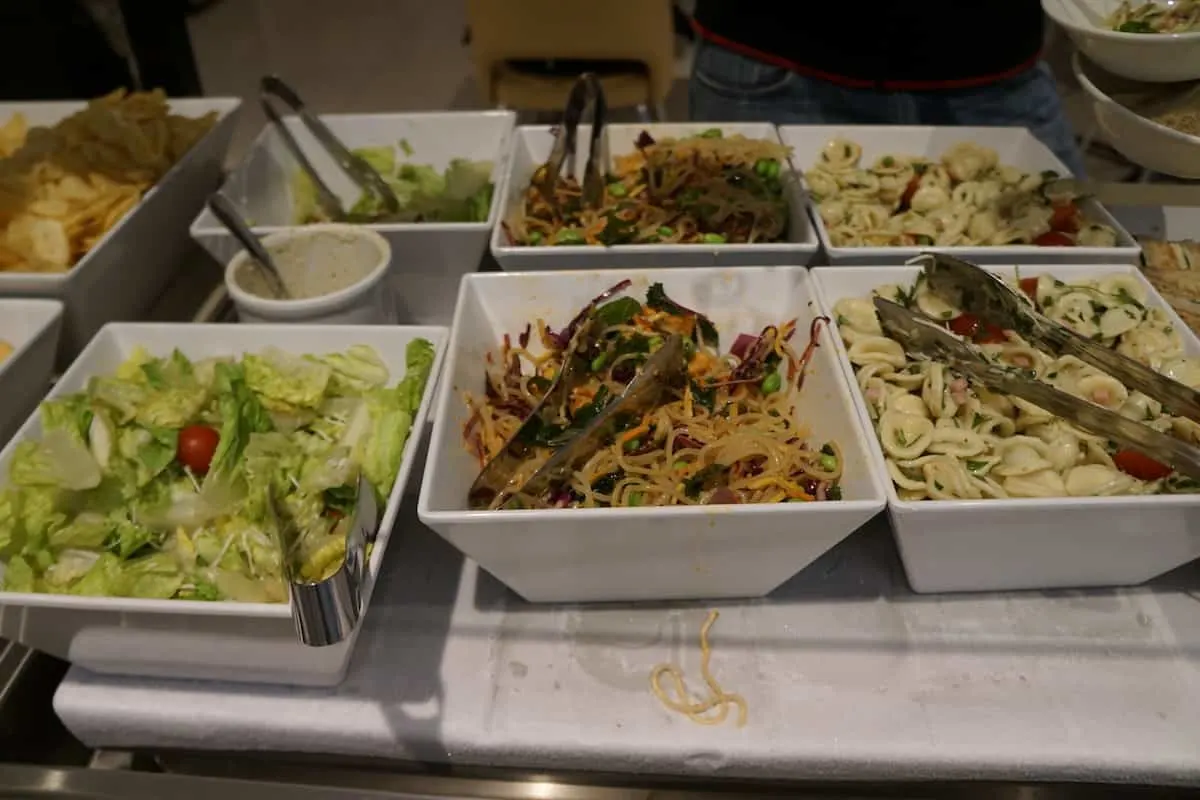 salads Star Alliance Business Class Lounge LAX
