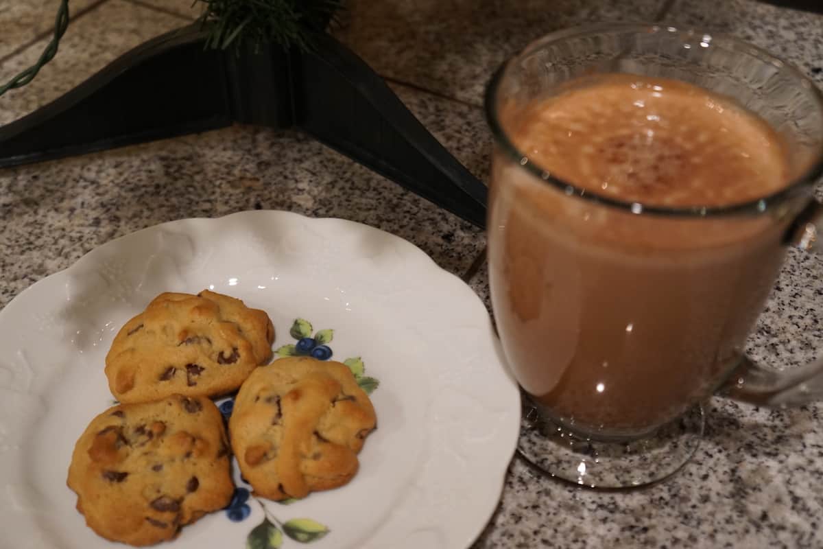 With flavors of vanilla, cinnamon, and honey, Don Q Gran Añejo rum is a welcome addition to chocolate chip cookies. | TravelingWellForLess.com