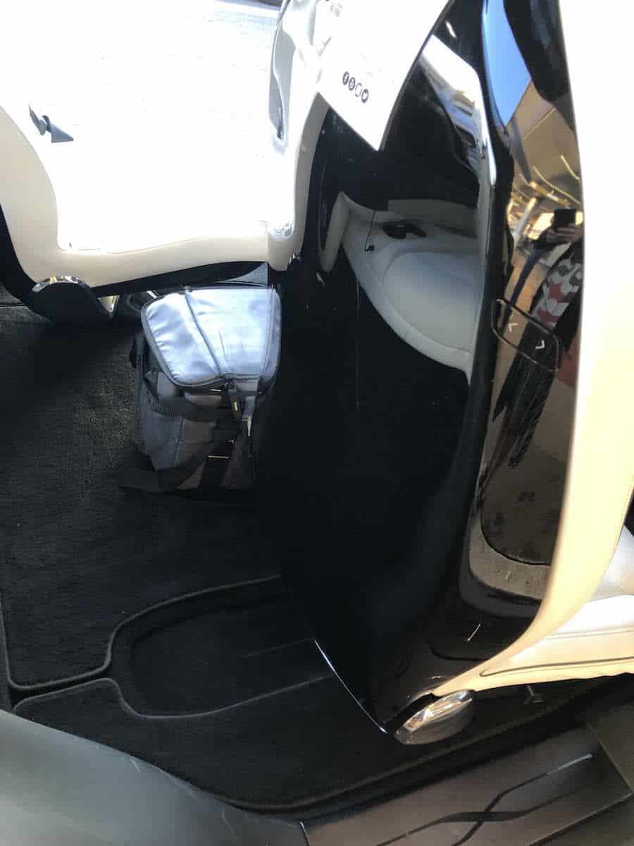 There's one negative about the front seat. You can't reach the healthy snacks. You have to ask someone in the back to get something for you. | Review: Tesloop San Diego to LAX | how to get to LAX from San Diego | https://www.travelingwellforless.com