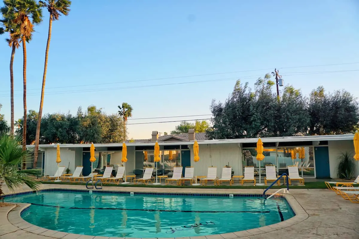 lounge chairs at pool