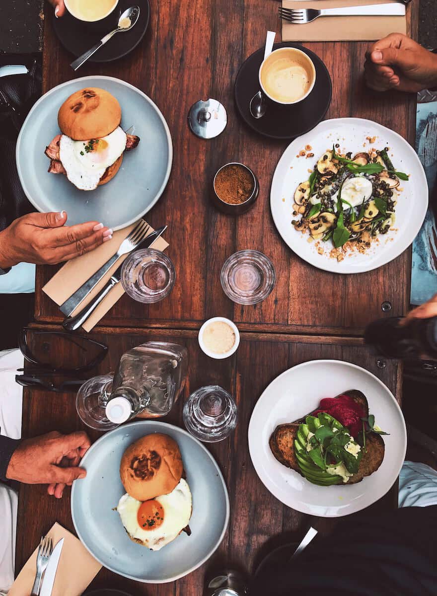 breakfast entrees at restaurant