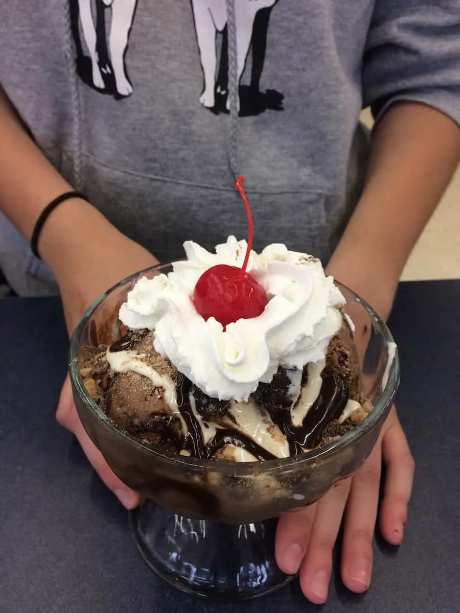 Ice cream sundae. Satisfy your sweet tooth with some ice cream from Edaleen Dairy in Lynden. #icecream #Lynden #thingstodoinLynden #Washington