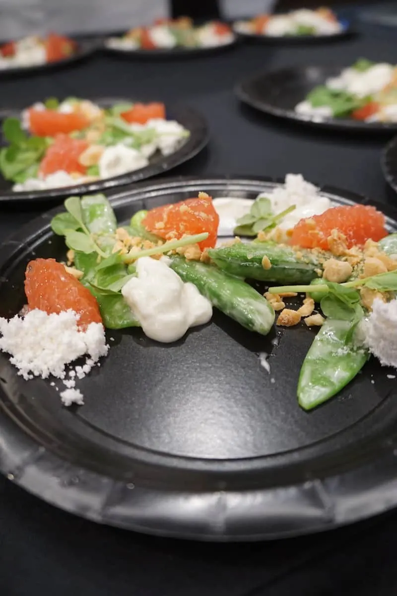 sugar snap, snow peas with yogurt and grapefruit slices