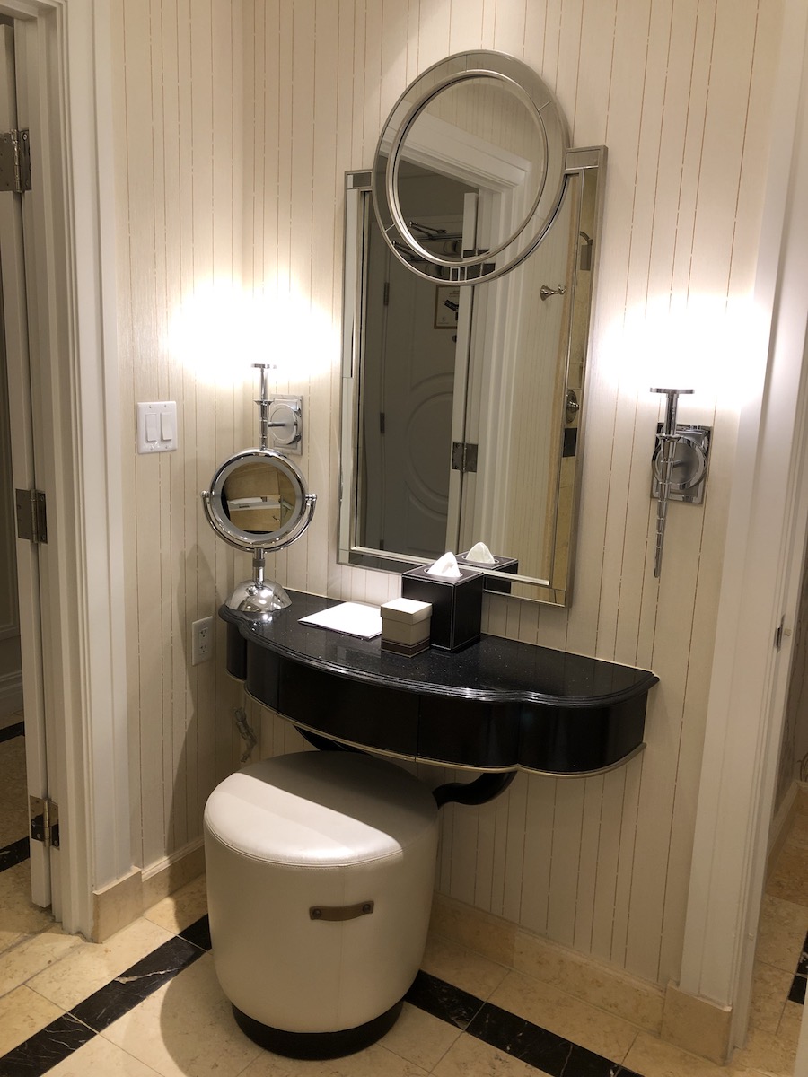 marble topped vanity in The Palazzo Las Vegas Suite