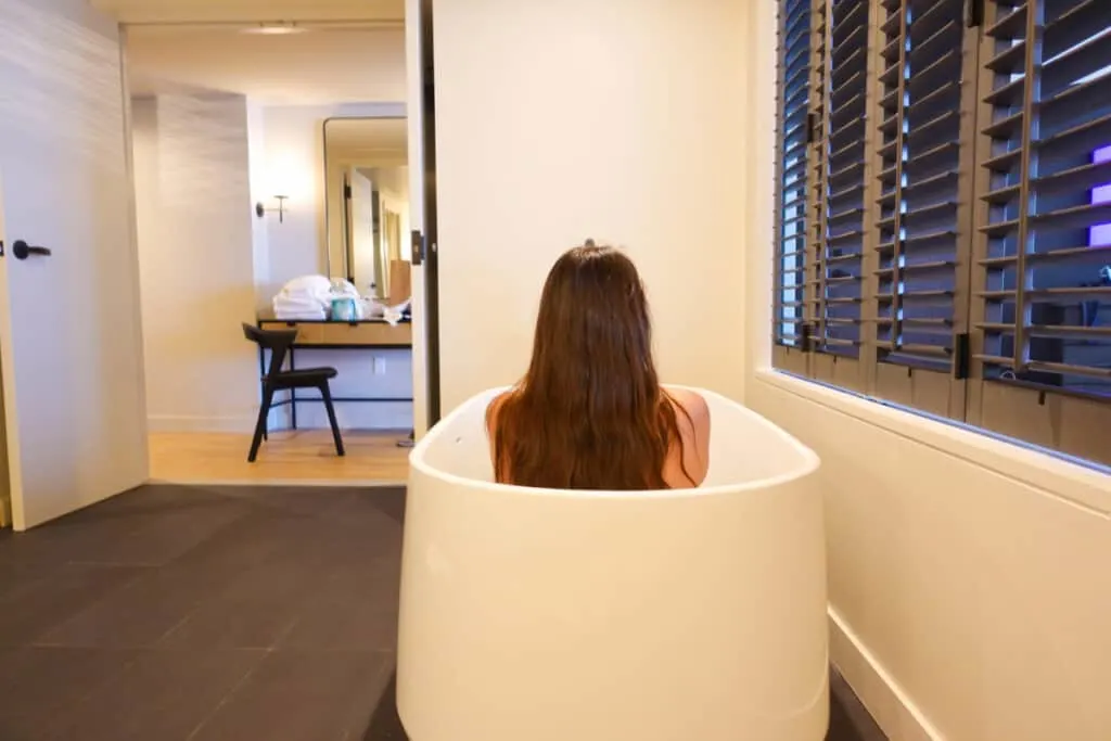 deep soaking tub at luxury hotel