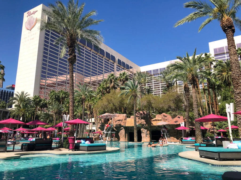 flamingo las vegas pool map