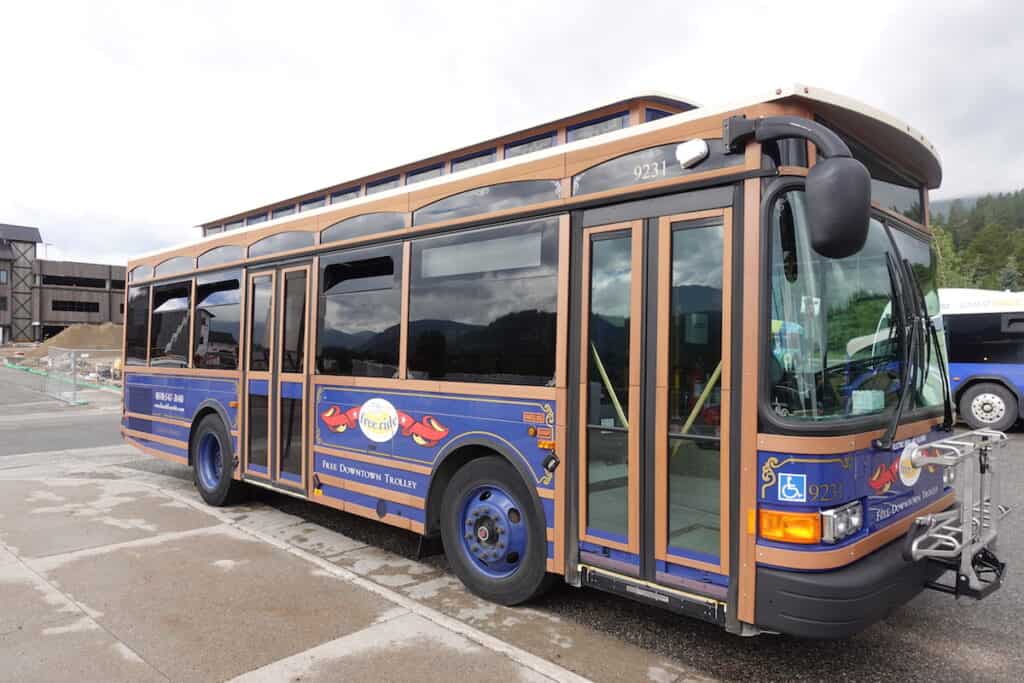 Breckenridge Main Street Trolley, free downtown trolley