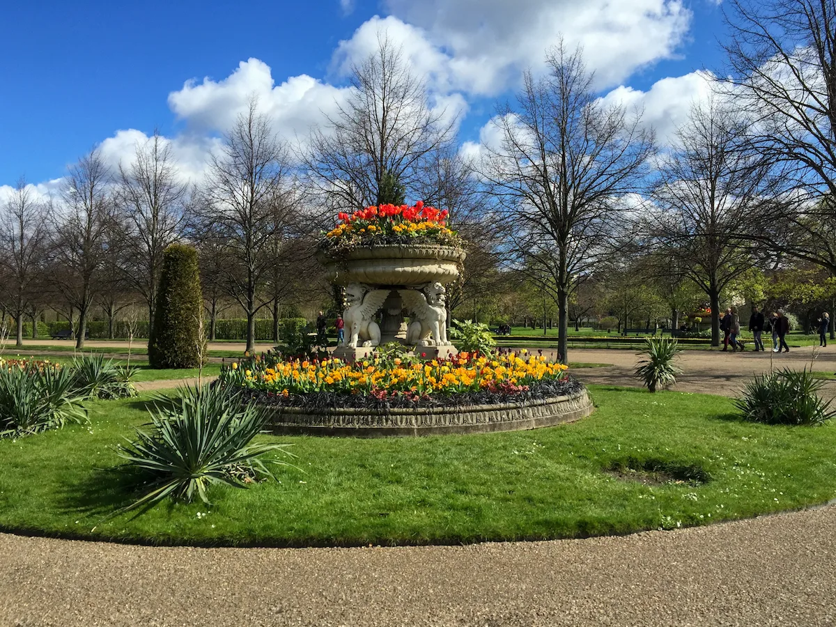 Regents Park London