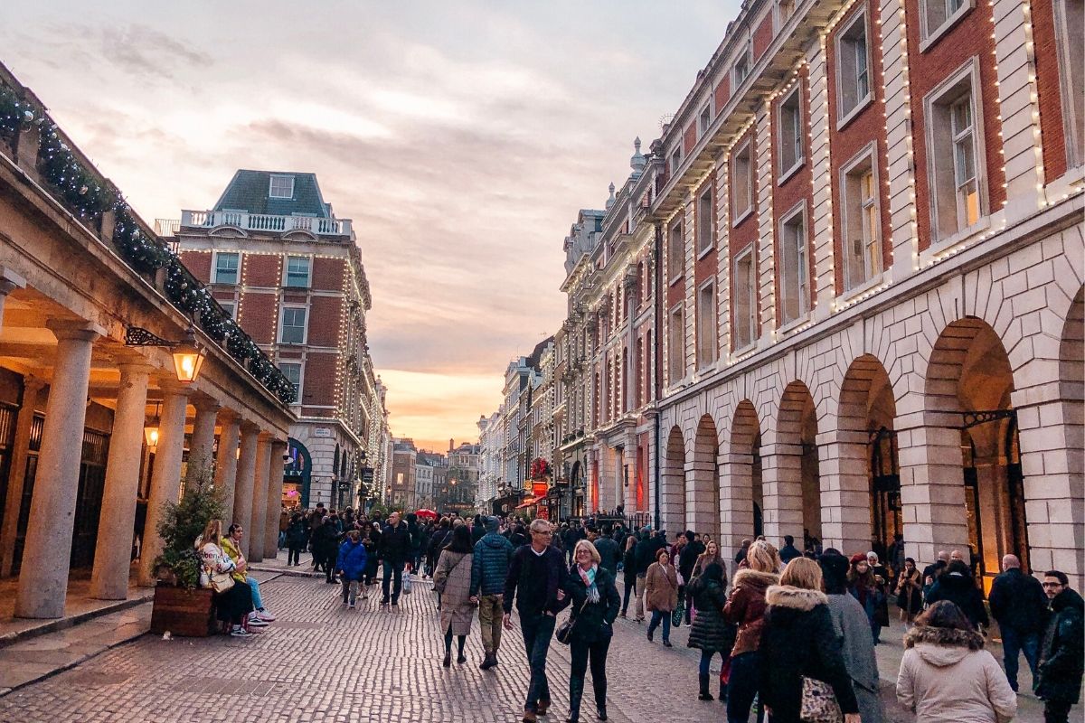 people shopping and enjoying Covent Gardens at Christma