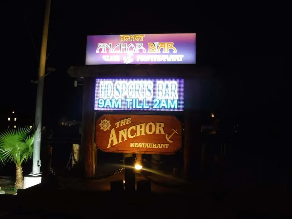 Anchor Bar and Restaurant, Hemet, where to eat in the San Jacinto Valley, Traveling Well For Less